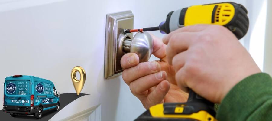 lock installation