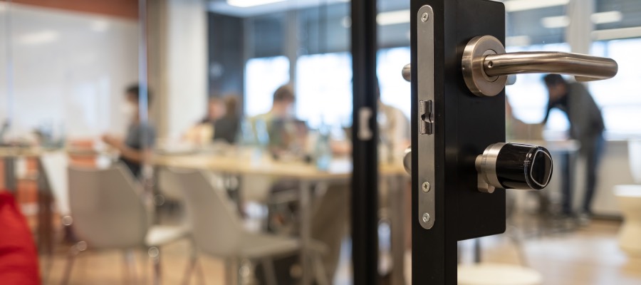 commercial door lock