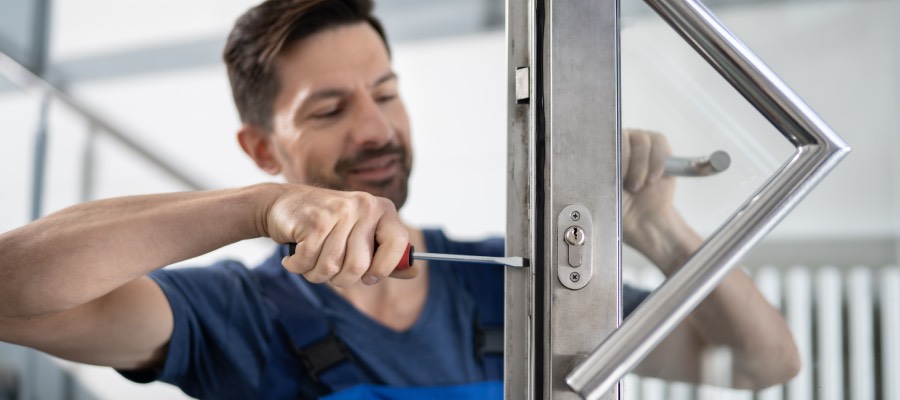 install new commercial locks