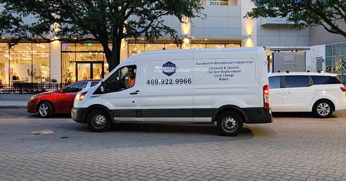 mobile locksmith services near me